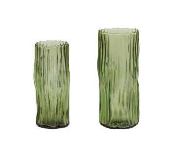 vase vert en verre moderne 2