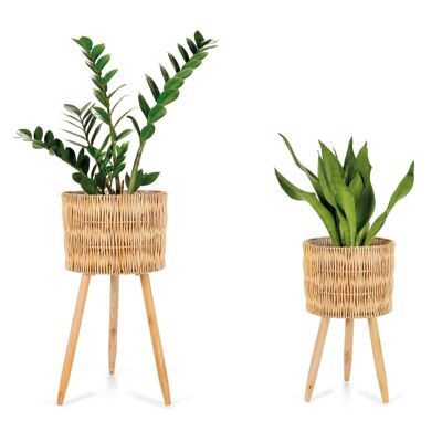 Set of 2 wicker floor planters