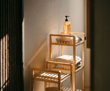 Étagère de salle de bain moderne en bois de bambou marron 4 étagères 2