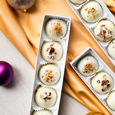 NEW! Christmas box - VEGAN chocolates - Glazed chestnut and praline