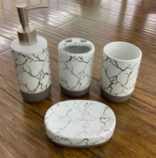 Set of 4 ceramic bath accessories in white marble design
