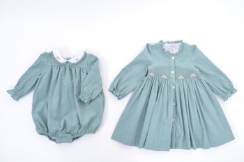 Robe Lola en velours milleraie menthe à l'eau 9