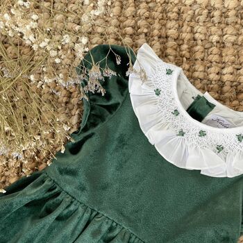 Robe en velours vert pin 2