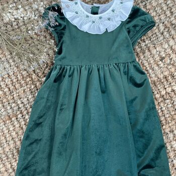 Robe en velours vert pin 8