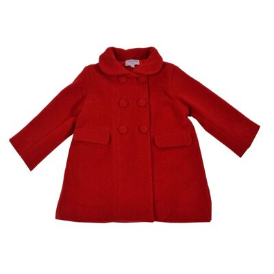 Abrigo de lana rojo y detalles de terciopelo rojo