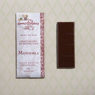 Chocolate Modica IGP con almendras