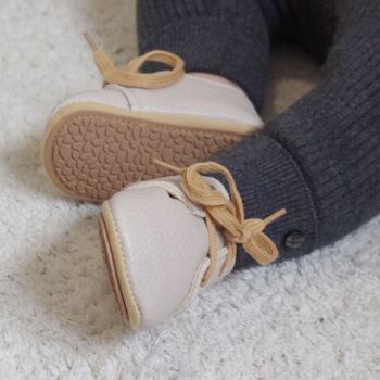 Chaussures bébé en cuir souple beige Tibamo 2