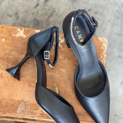 PARIS BLACK PUMPS