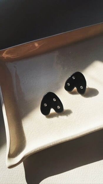 Boucles d'oreilles Alma Swarovski en céramique claire noire 2