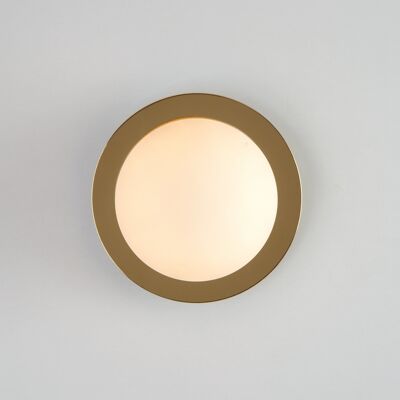 Lampada da parete a disco in ottone opalino
