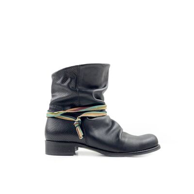 Stivaletti BROOKLYN in Pelle Nero - forato