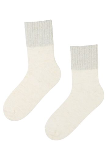 Chaussettes blanches en LAINE D'ALPAGA avec un bord pailleté 2