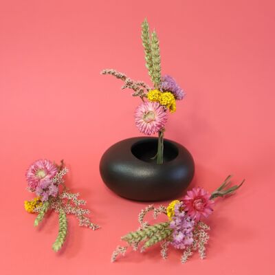 Mini bouquet as a gift and decoration