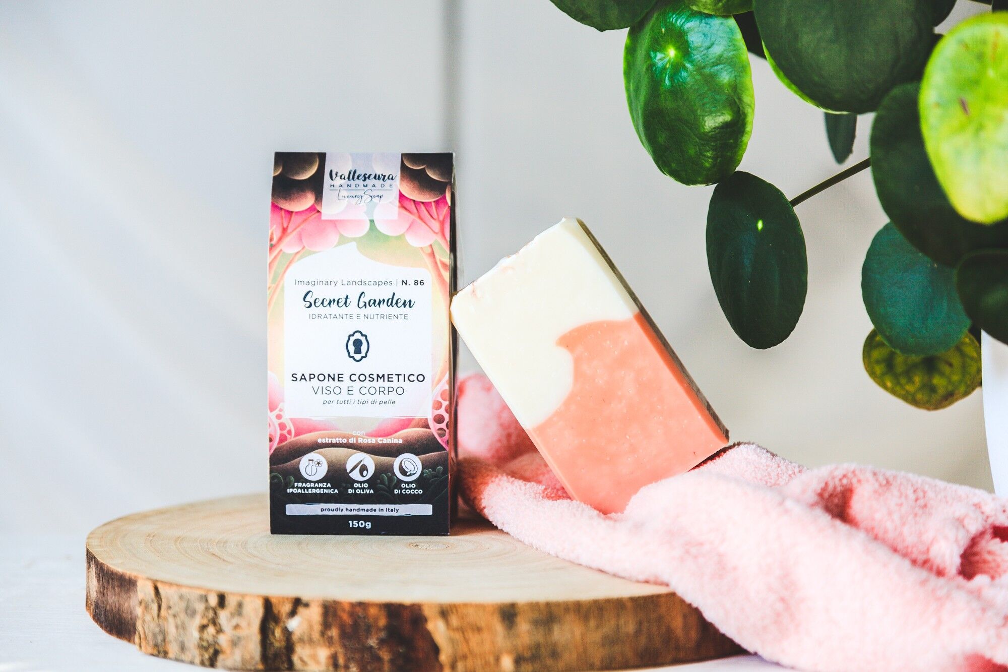 Savon naturel SECRET GARDEN 150g