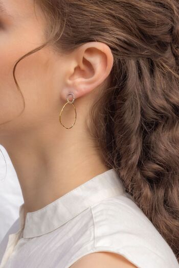 Boucles d'oreilles pendantes ovales en plaqué or et argent sterling faites à la main 3