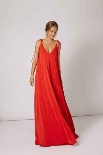 Iconiques de la robe pipi rouge tomate 3
