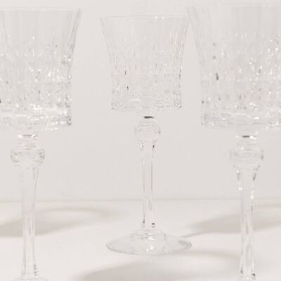 Set of 4 Alice Carved Wine Glasses Deco