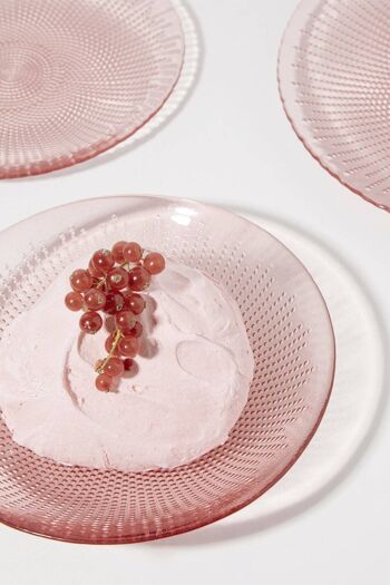 Set de 6 assiettes à dessert fraise en verre Dots · Déco ·