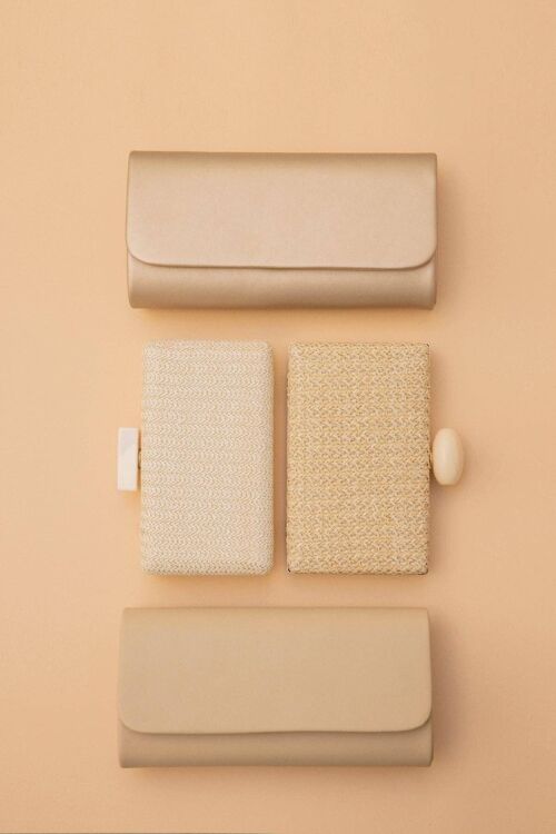 Clutch Mia Dorado · Wisteria ·