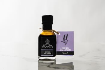 Essence invecchiata con lavanda 1