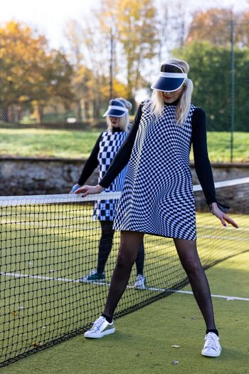 robe Op Art damier distordu Noir & blanc 5