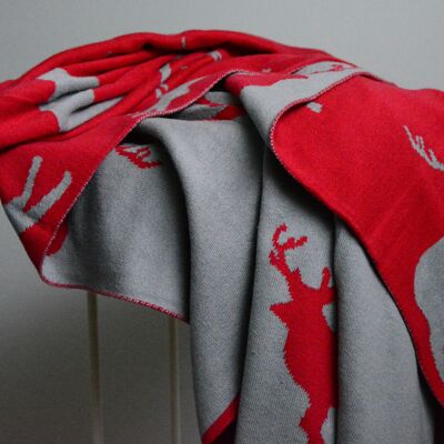 Reindeer Red Grey Throw