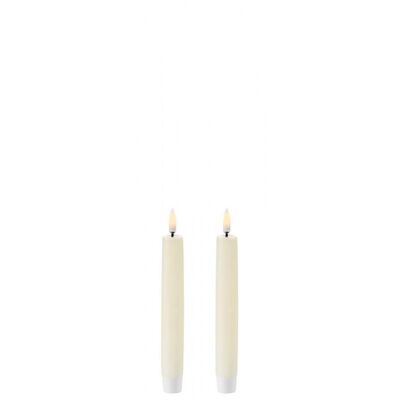 Pack 2 weiße Uyuni lange LED-Kerzen 2,3 x 15 cm