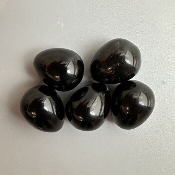 Mini œuf, 2 x 1,5 cm, obsidienne noire 4