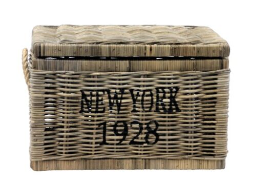 NEW YORK 1928 Chest with handles