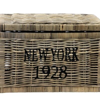 NEW YORK 1928 Chest with handles