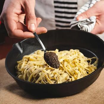 Sauce à la truffe noire aux champignons et à la truffe noire d'été 2