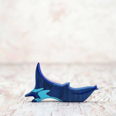 Wooden Manta figurine Ocean animals figurines Sea creatures