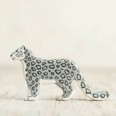 Wooden snow leopard figurine ounce