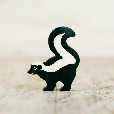 Wooden toy Skunk figurine Wild animals Wildlife animals