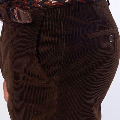 Pantalon de costume en velours côtelé avec téflon chocolat