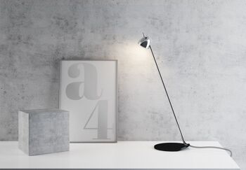 Lampe de table LED Intro 2