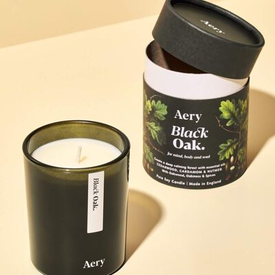 Black Oak Scented Candle - Cedarwood Cardamom and Nutmeg