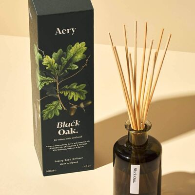 Black Oak Reed Diffuser - Cedarwood Cardamon and Nutmeg