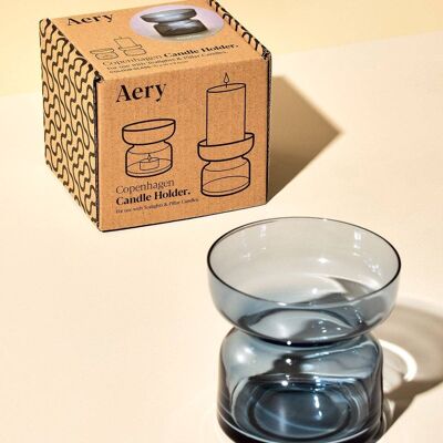 Teelichthalter aus Glas in Saphir