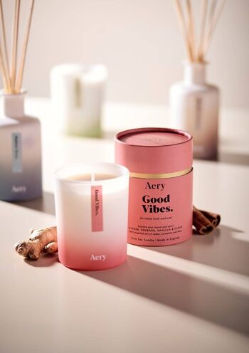 Bougie Parfumée Good Vibes - Gingembre Rhubarbe et Vanille 4