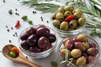 Mélange d'olives grecques de l'île de Lesvos-Bocal en plastique 230g 3