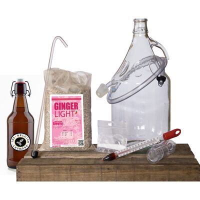 PACK GINGER Light Beer Kit per la preparazione di 5 litri di birre GINGER Light e 6 bottiglie da 75cl