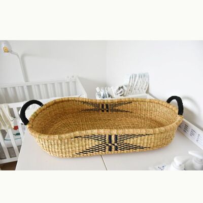 Baby changing basket BLACK - Bolga Moses Fair Trade