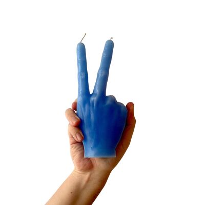 Hellblaue Handkerze in Form eines Friedenssymbols