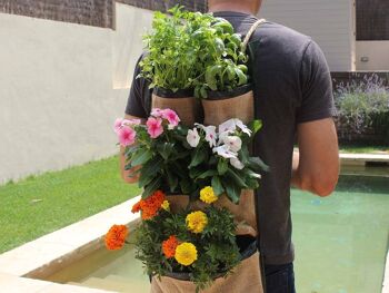 Jardin vertical en jute avec 4 fenêtres - WALL JUTE 4 4