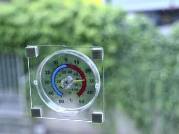 Thermomètre à fenêtre adhésif - Celsius out 2