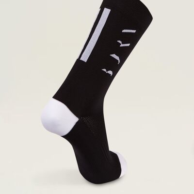 Tech Socks Black - Born Living Yoga