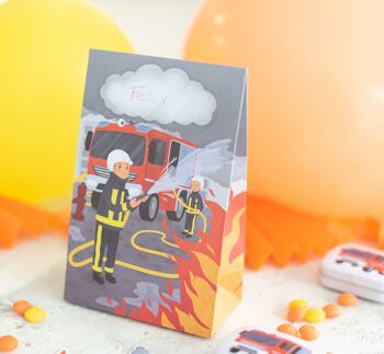 Fête d'anniversaire pour enfants Mottobox pompiers 6 enfants 3