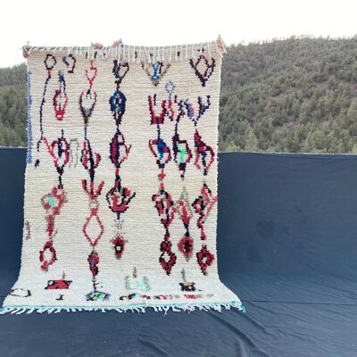 Moroccan rug - L10