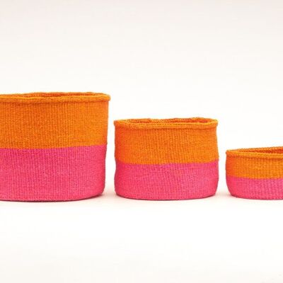 KALI: Geflochtener Korb in Duo-Color-Block-Optik in Orange und Neonpink